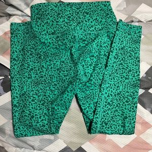 Fleo teal greenish leopard leggings